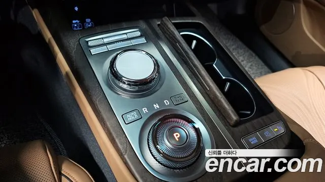 Genesis G80 Бензин 2.5 турбо AWD — Фото автомобиля 9