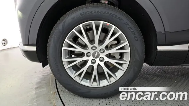 Genesis GV80 2.5T Бензин 2WD — Фото автомобиля 5