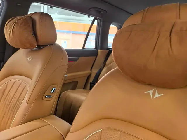 Dongfeng eπ 008 — Фото автомобиля 11