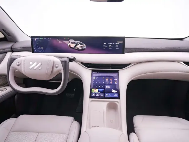 IM Motors LS6 — Фото автомобиля 13
