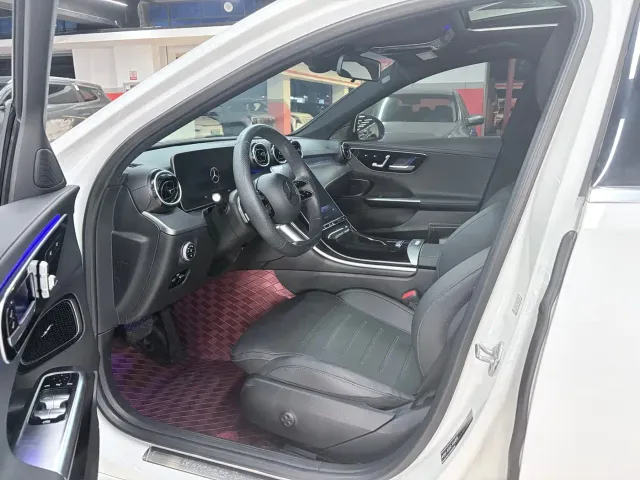 Mercedes-Benz C-Class — Фото автомобиля 4