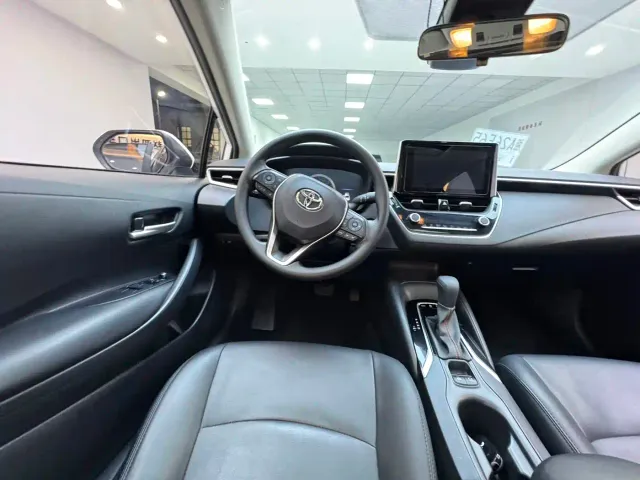 Toyota Corolla — Фото автомобиля 11