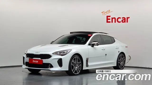 Фотография автомобиля — Kia Stinger Meister