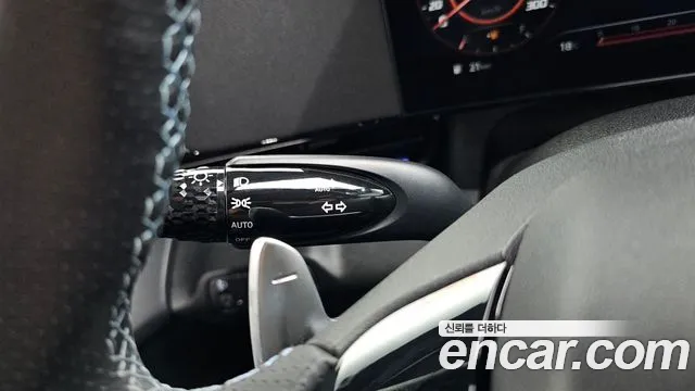 Hyundai Avante — Фото автомобиля 28