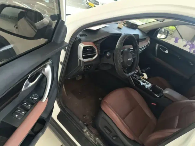 Kia Sportage — Фото автомобиля 15