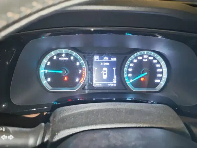 Changan X7 Plus — Фото автомобиля 14