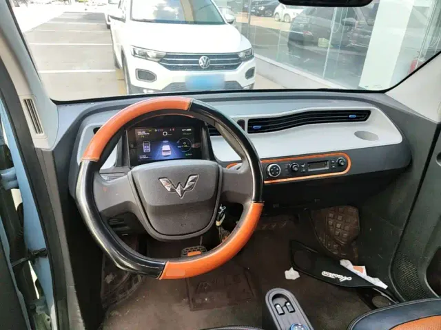 Wuling Hongguang Mini EV — Фото автомобиля 9
