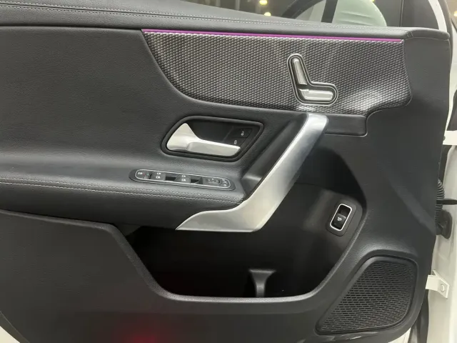 Mercedes-Benz A-Class — Фото автомобиля 17