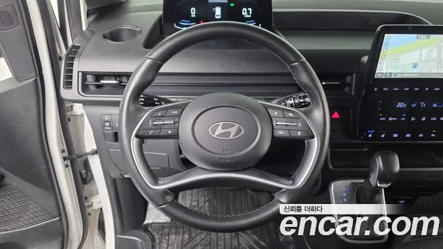 Hyundai Staria — Фото автомобиля 13