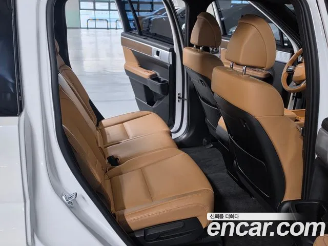 Hyundai Santa Fe MX5 — Фото автомобиля 11