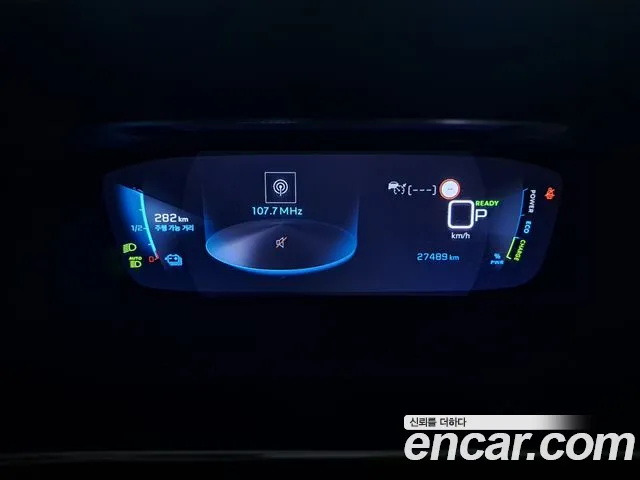 Peugeot 2008 Generation 2 — Фото автомобиля 8