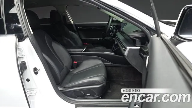 Hyundai Grandeur GN7 — Фото автомобиля 16