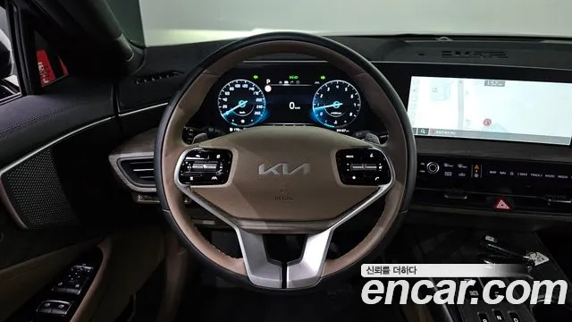 Kia K8 — Фото автомобиля 18
