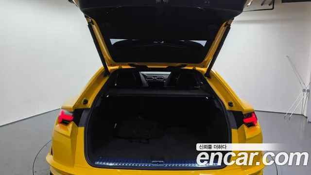 Lamborghini Urus — Фото автомобиля 20