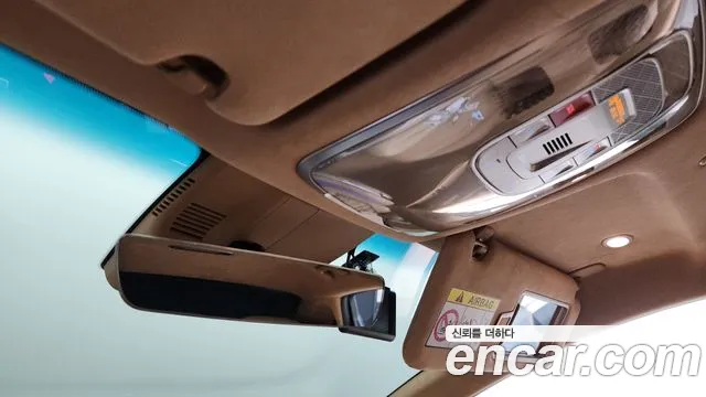 Genesis G80 Electrified G80 (RG3) — Фото автомобиля 24