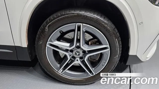 Mercedes-Benz GLA-Class H247 — Фото автомобиля 6
