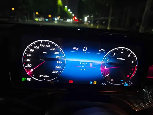 Mercedes-Benz C-Class — Фото автомобиля 5