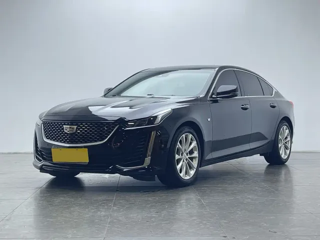 Фотография автомобиля — Cadillac CT5