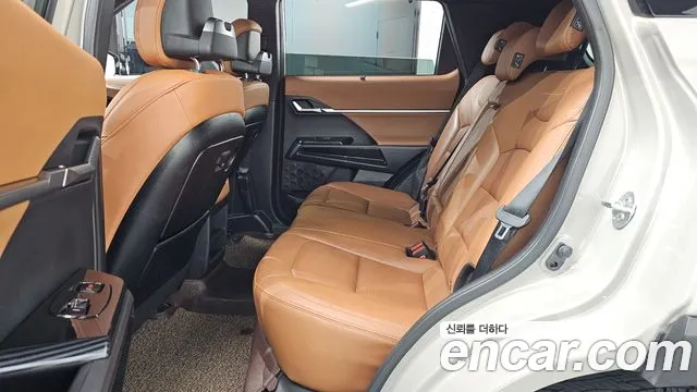 KGM Torres — Фото автомобиля 18