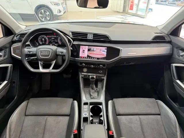 Audi Q3 — Фото автомобиля 20