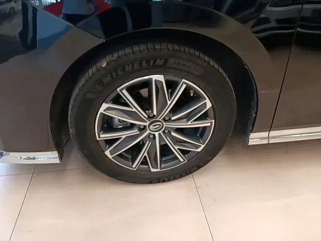 GAC Trumpchi M8 — Фото автомобиля 22