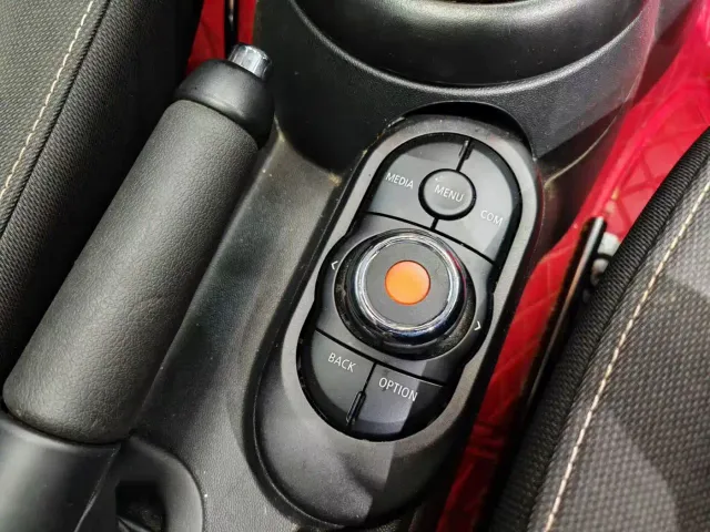 MINI Hatch — Фото автомобиля 8