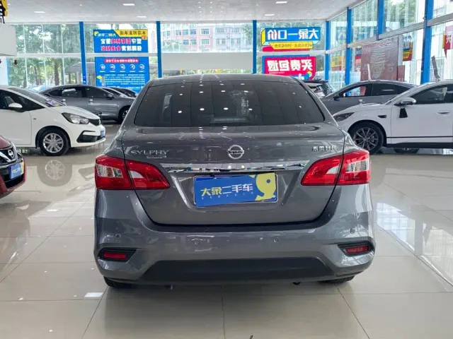 Nissan Sylphy — Фото автомобиля 11