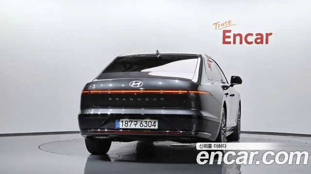 Hyundai Grandeur GN7 — Фото автомобиля 4