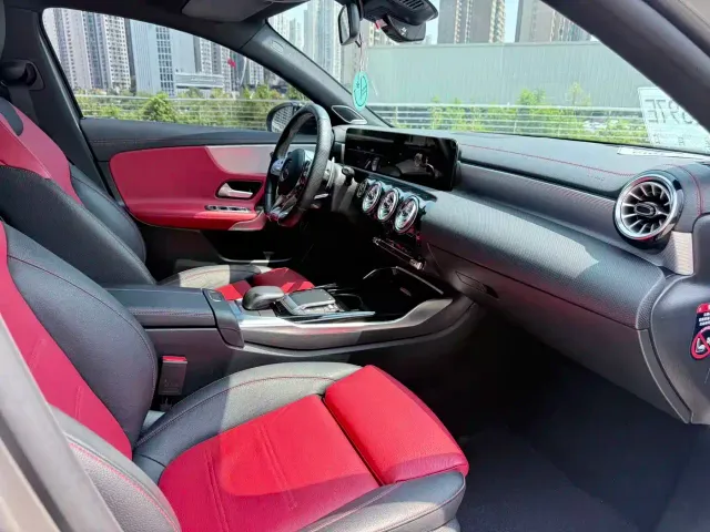 Mercedes-Benz A-Class AMG — Фото автомобиля 12