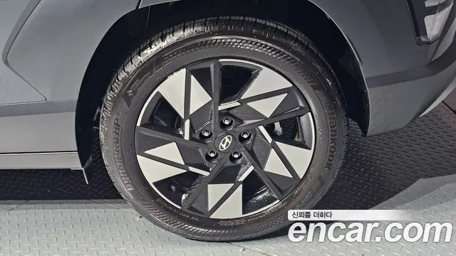 Hyundai Kona SX2 — Фото автомобиля 6