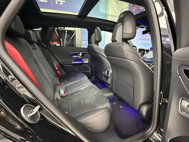 Mercedes-Benz Mercedes-Benz GLC AMG 2024 AMG GLC 43 4MATIC — Фото автомобиля 18
