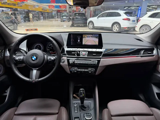 BMW X1 — Фото автомобиля 9