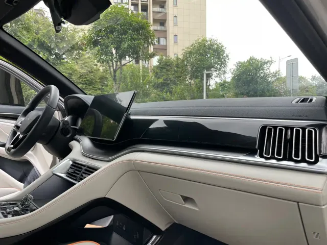 BYD Song PLUS — Фото автомобиля 14