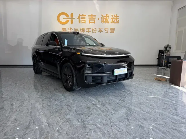 Li Auto L9 — Фото автомобиля 2