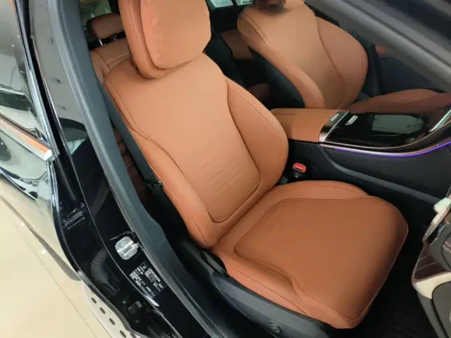 Mercedes-Benz GLC-Class — Фото автомобиля 24