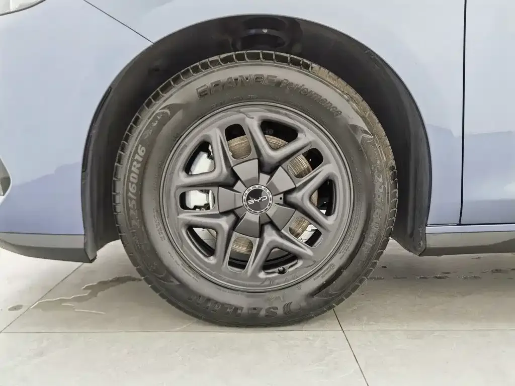 BYD Hai Bao 05 DM-i 2025 DM-i Smart Drive Edition 55KM Luxury — Фото автомобиля 17