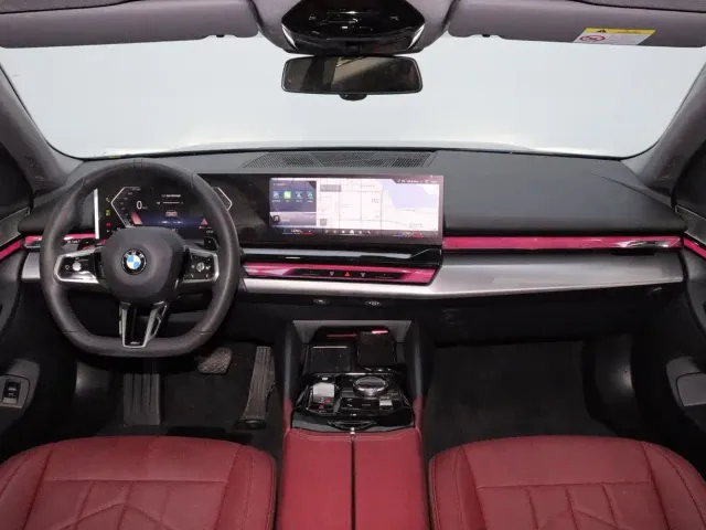 BMW 5 Series — Фото автомобиля 15