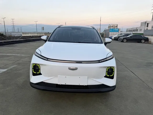 Geely Geometry E Firefly — Фото автомобиля 2