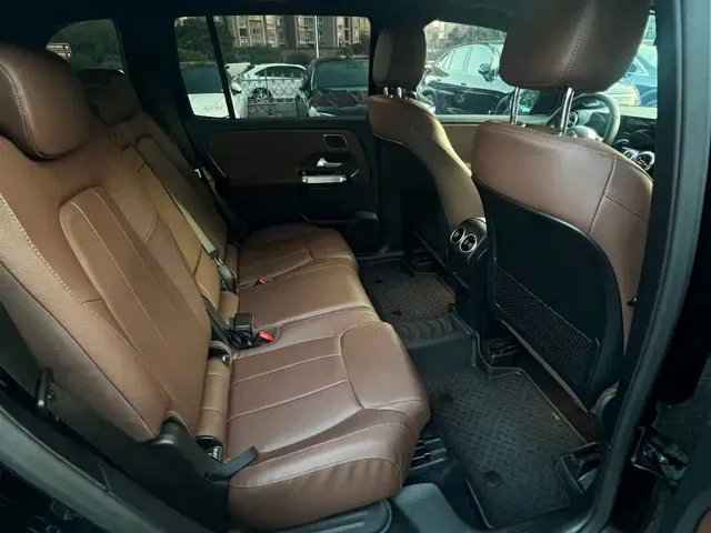 Mercedes-Benz GLB-Class — Фото автомобиля 18