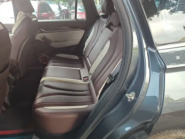 Geely Xingyue L — Фото автомобиля 12