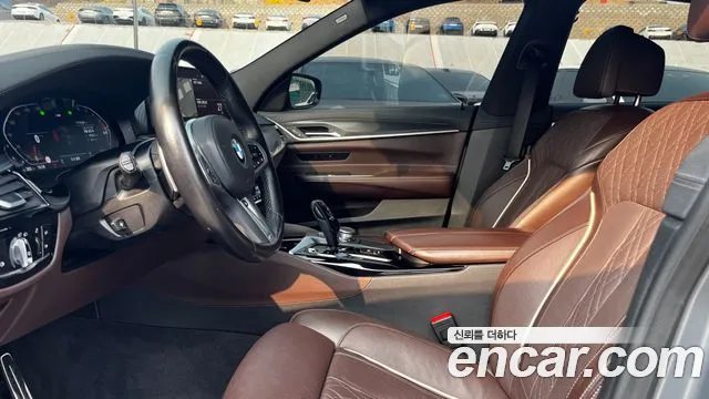 BMW Gran Turismo — Фото автомобиля 11