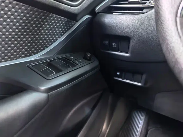 Toyota IZOA — Фото автомобиля 16