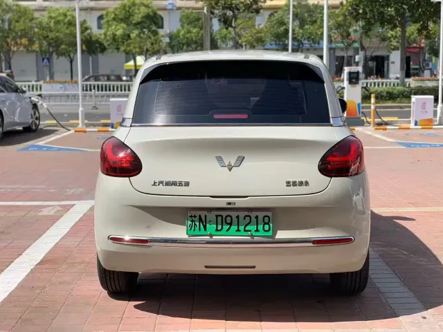 Wuling Bingo — Фото автомобиля 8