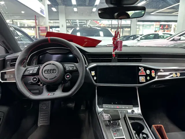 Audi A7L — Фото автомобиля 2