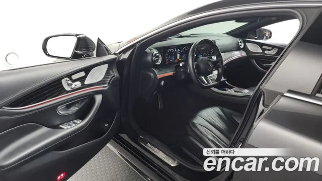 Mercedes-Benz CLS-Class — Фото автомобиля 9