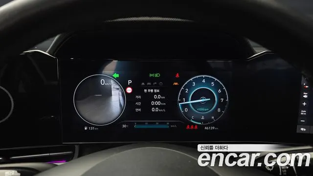 Hyundai Avante CN7 — Фото автомобиля 8