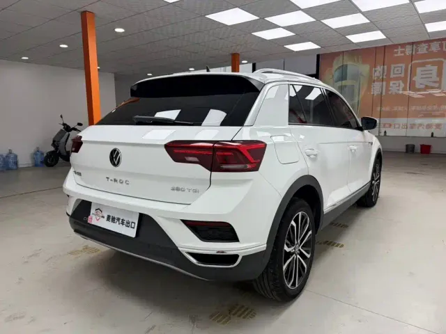 Volkswagen T-Roc — Фото автомобиля 4