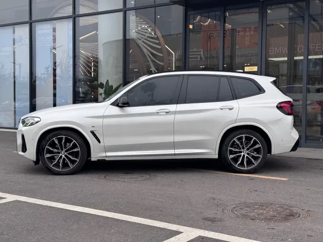 BMW X3 — Фото автомобиля 4
