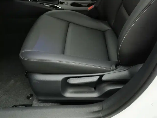 Toyota Corolla — Фото автомобиля 20