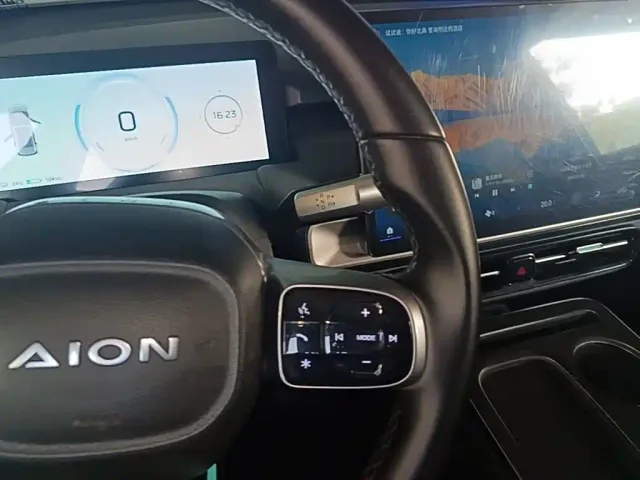 GAC Aion Y — Фото автомобиля 13